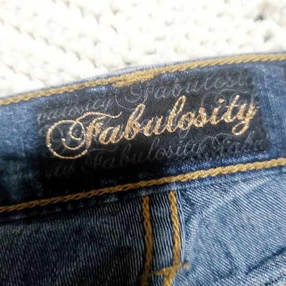 Fabulosity Y2K Lightwash Jeans Size 9 - Picture 5 of 9